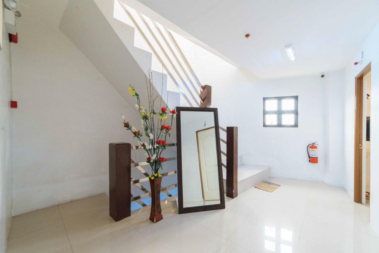 Reddoorz At San Antonio Binan Laguna Exterior foto
